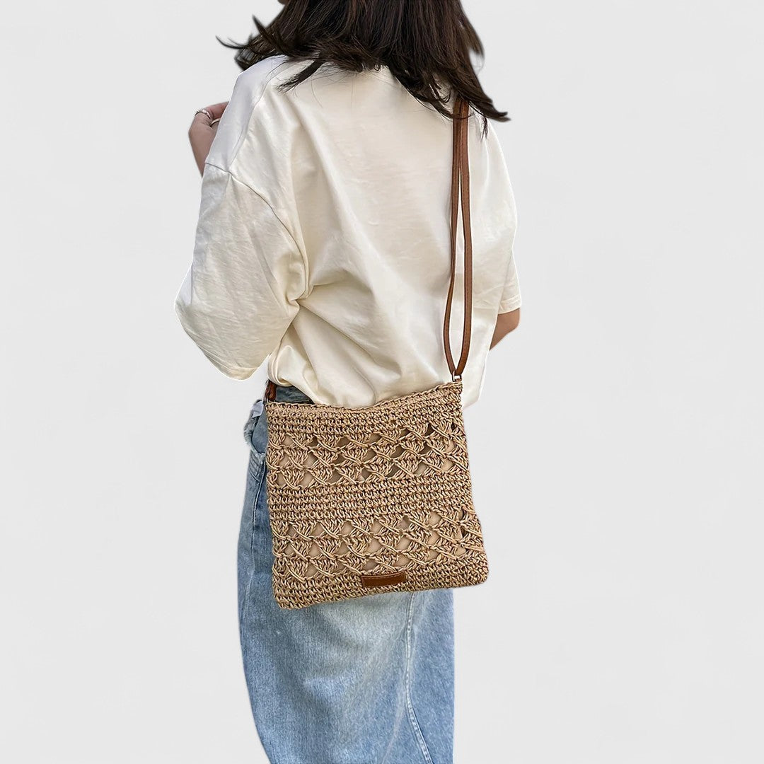 Modna, sztywna torba na ramię