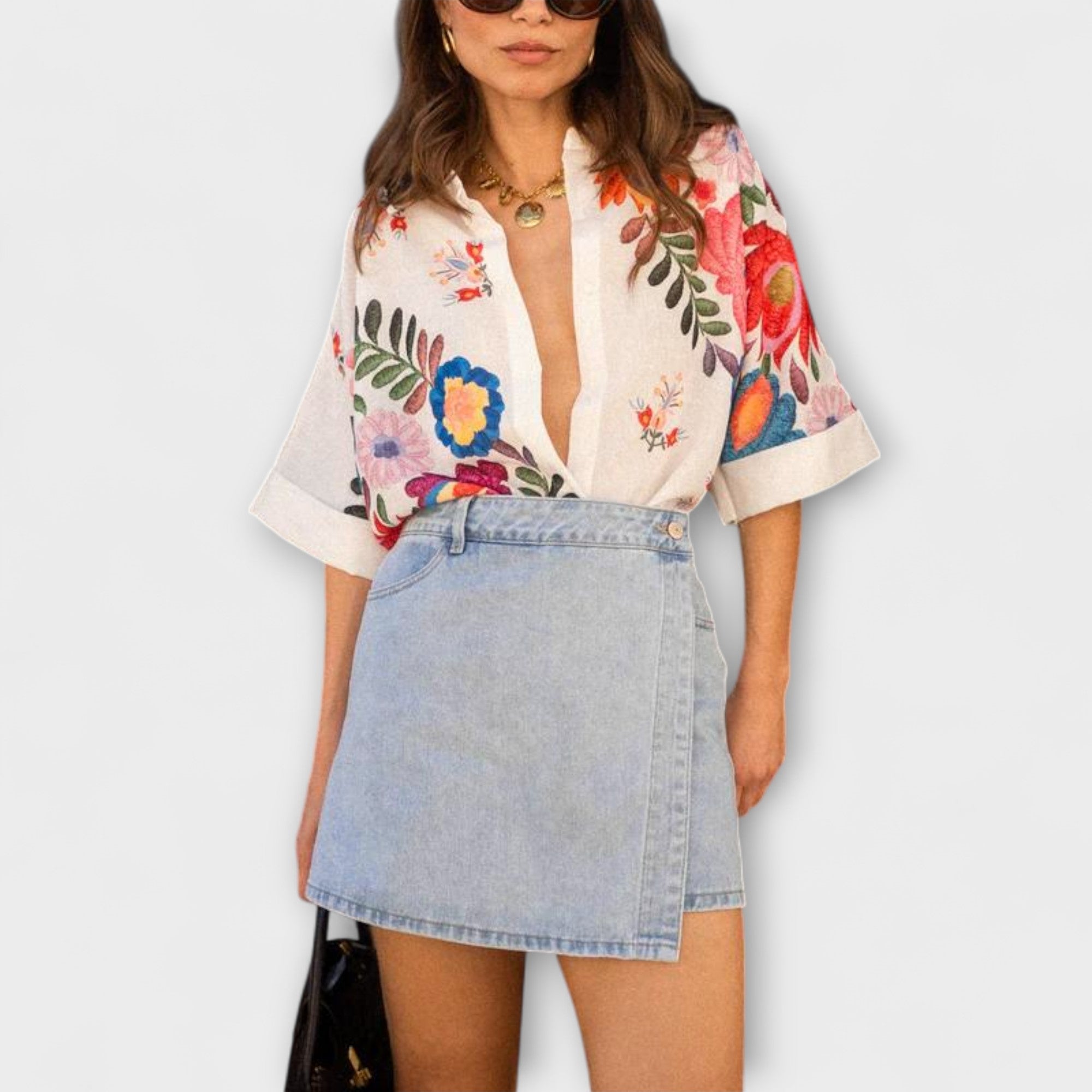 Krótka bluzka boho Carla w kwiatowy wzór