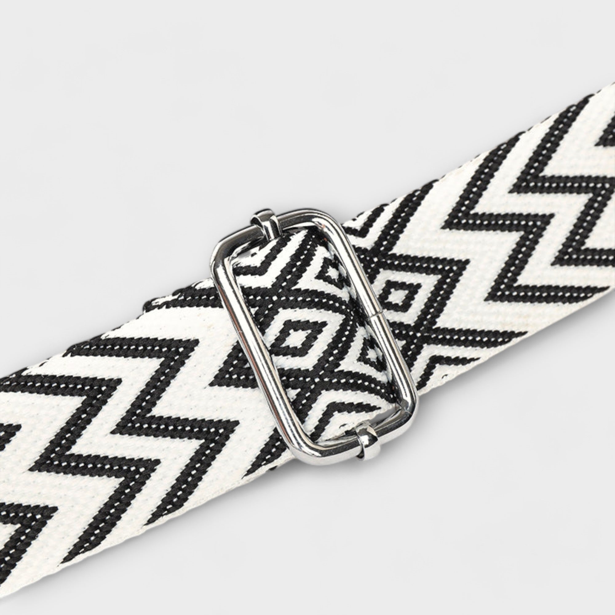 Mini torebka na ramię - elegancka i funkcjonalna