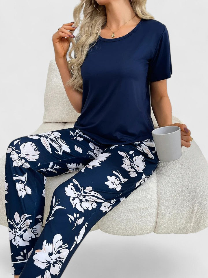 Julanique | Stylowy Zestaw Piżamowy